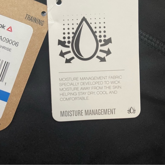 NWT Women's Reebok Training Straight High Rise Black Workout Run Yoga Pants XS - Picture 5 of 7